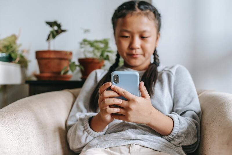 child using phone